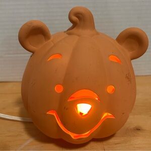 90s Disney Store Winnie The Pooh Halloween Light Up Pumpkin Terra Cotta Lamp